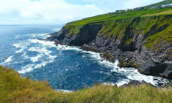 沿海地區(qū)自動氣象站防風抗腐處理 沿海地區(qū)自動氣象站防風抗腐處理
